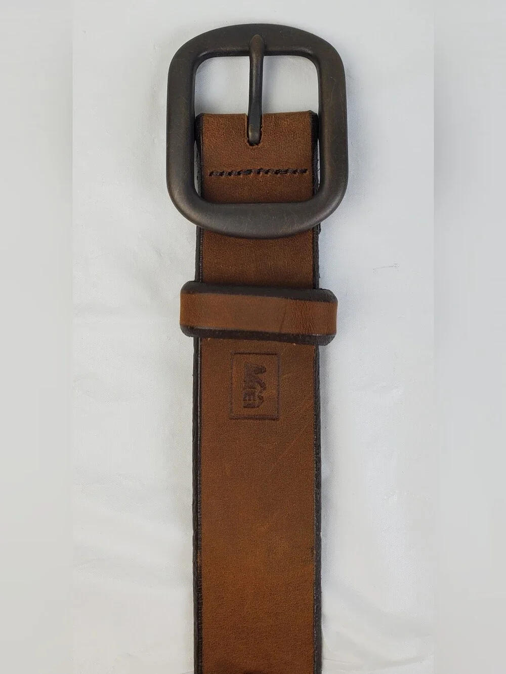 REI Mens Brown Leather Belt Solid Brass Buckle USA Made 799501 - Size 38 - EUC